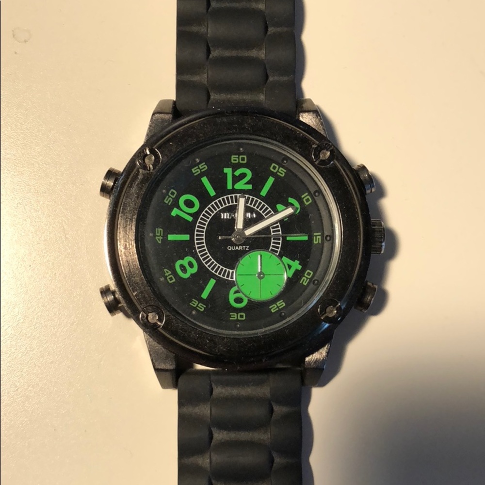 Titanium Quartz wristwatch